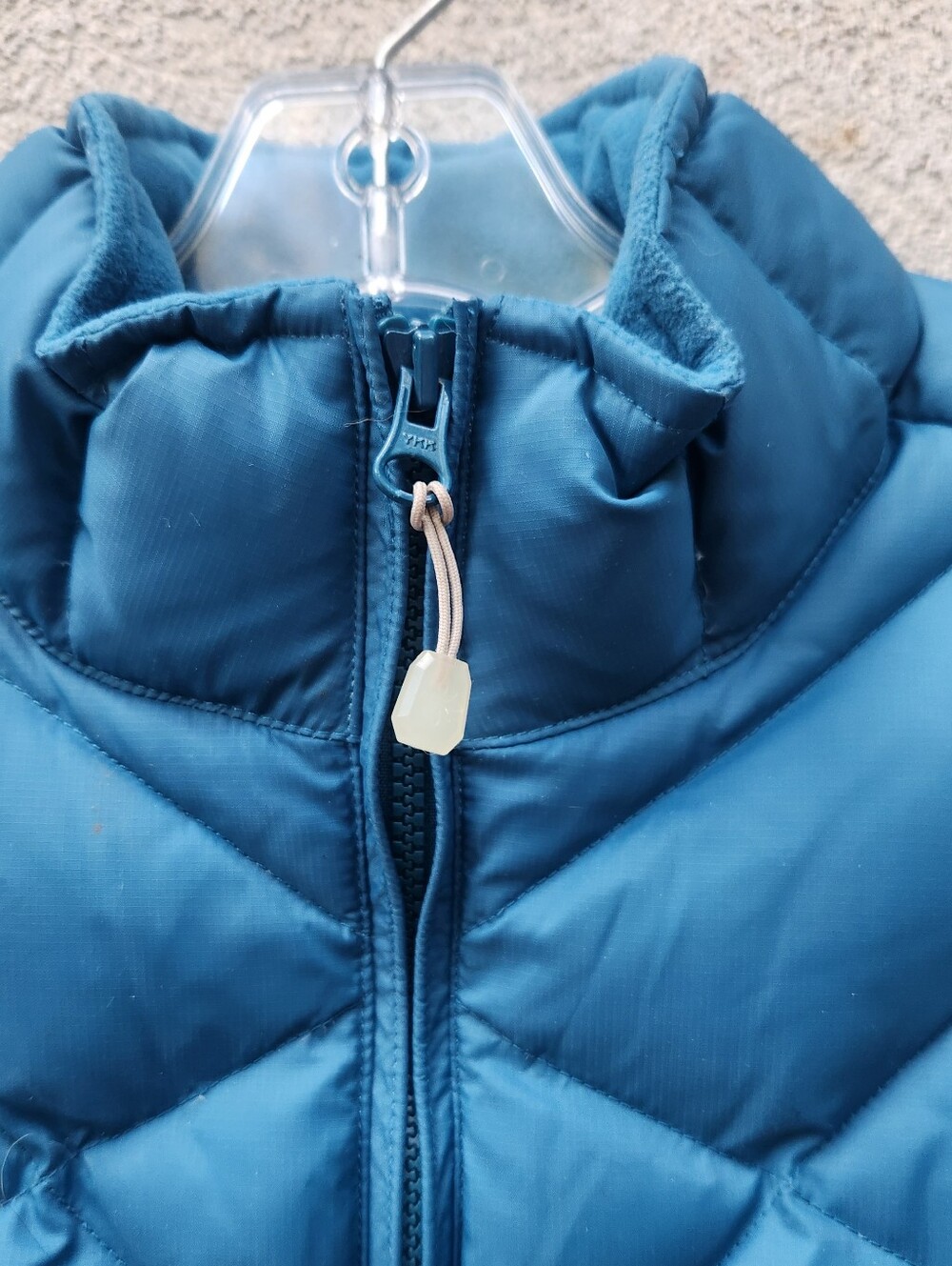 CABELAS Women’s Vest Large Blue Goose Down Quilted Lined Outdoors Winter - Picture 13 of 13